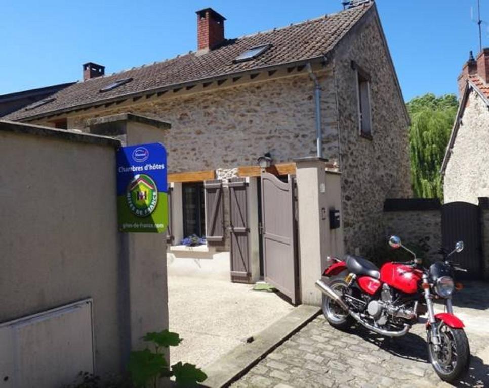 La Maison Du Fargis Auffargis Exterior photo