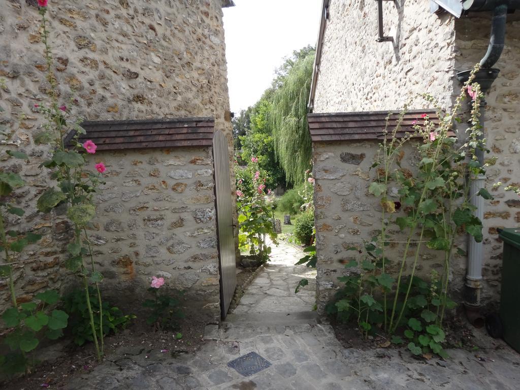 La Maison Du Fargis Auffargis Exterior photo